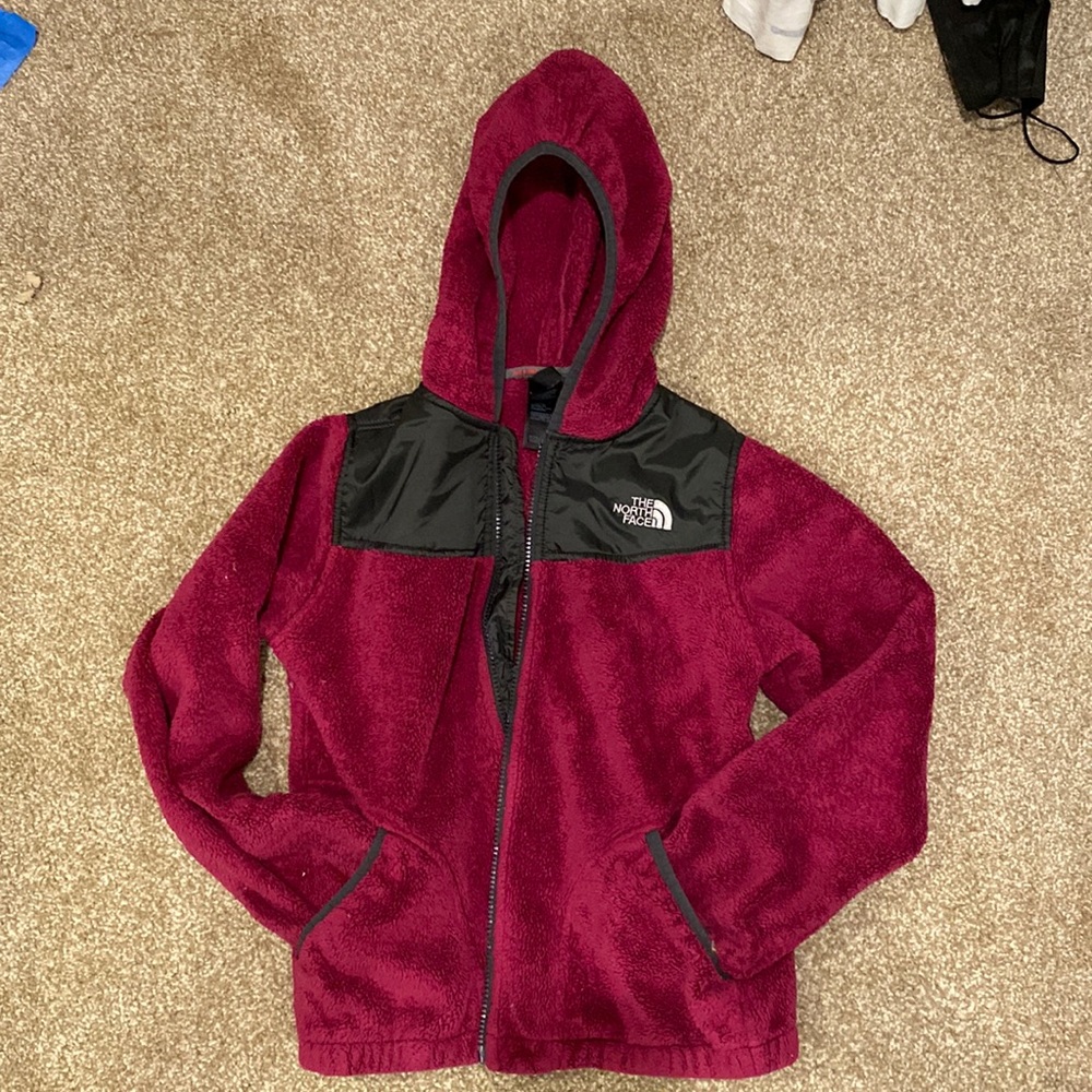 Maroon fuzzy jacket!!